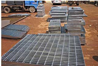 鍍鋅鋼格板 優(yōu)質(zhì)裝飾材料的選擇與天朗五金網(wǎng)業(yè)的產(chǎn)品優(yōu)勢